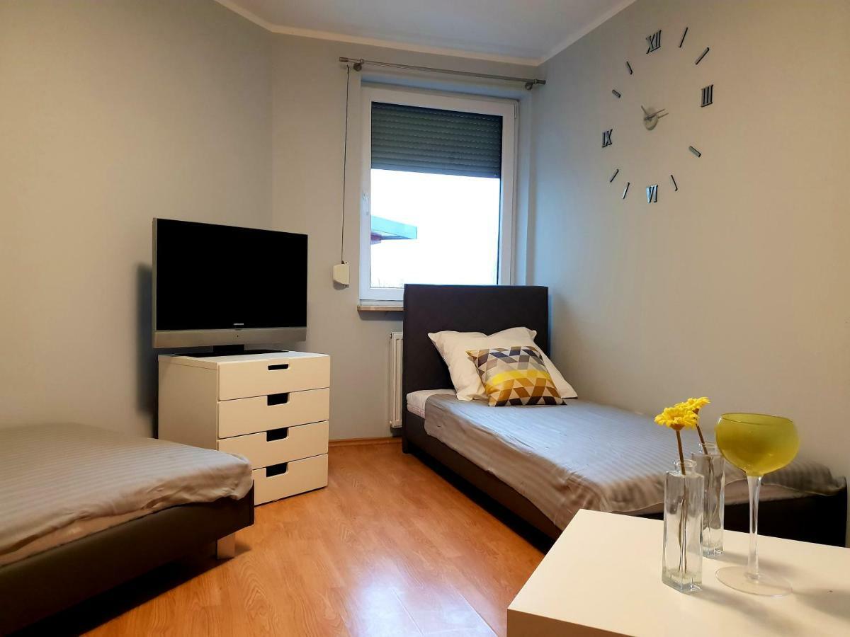 Apartament Szafir Zielona Gora  Exterior photo